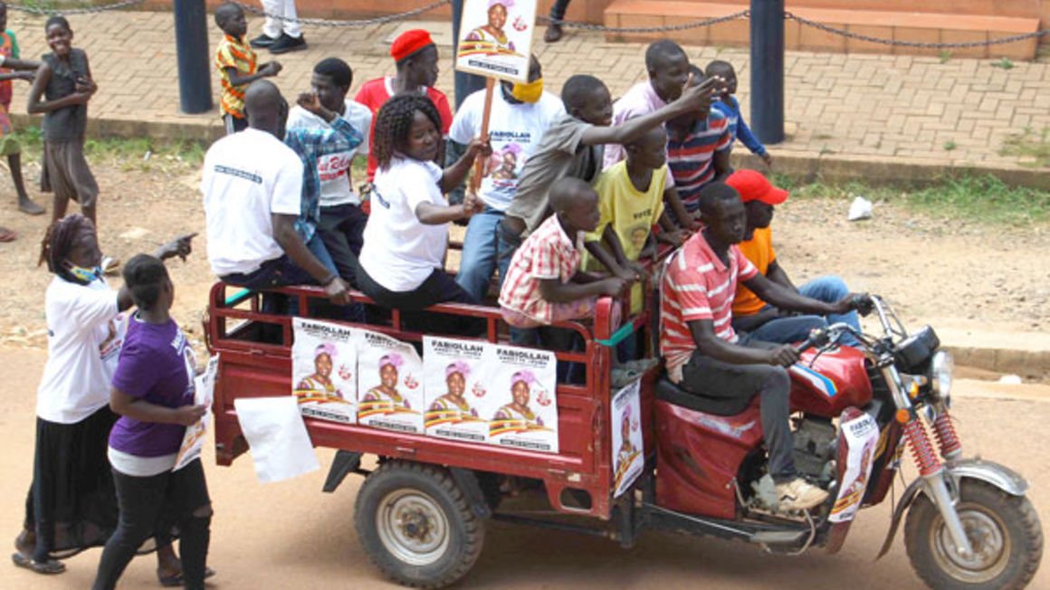 Service delivery: Do polls matter?